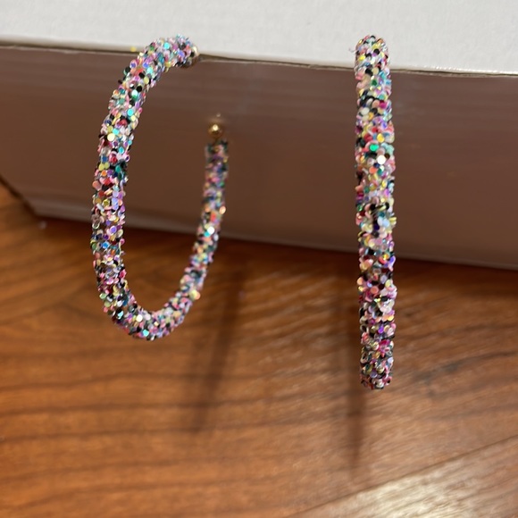 🎉❤️Mona Large Multicolor Glitter Hoop Earrings Jewelry Game Day - Picture 4 of 7